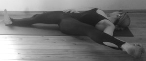 Supta Sadangustasana A